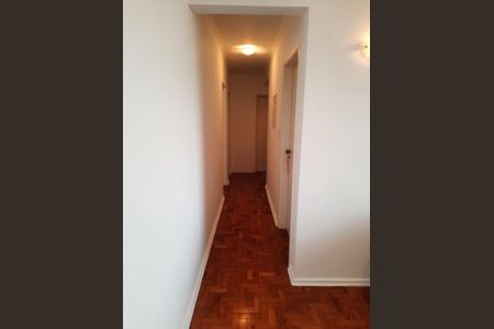 Apartamento à venda com 75m², 2 quartos e 1 vaga Apartamento à venda com 75m², 2 quartos e 1 vagaCorredor