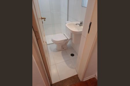 Apartamento à venda com 75m², 2 quartos e 1 vaga Apartamento à venda com 75m², 2 quartos e 1 vagaBanheiro