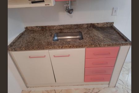 Apartamento à venda com 75m², 2 quartos e 1 vaga Apartamento à venda com 75m², 2 quartos e 1 vagaCozinha