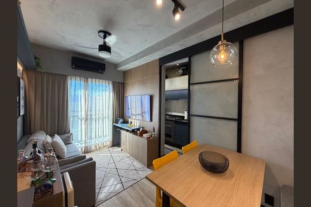 Sala de apartamento à venda com 1 quarto, 34m² em Jacarepaguá, Rio de Janeiro
