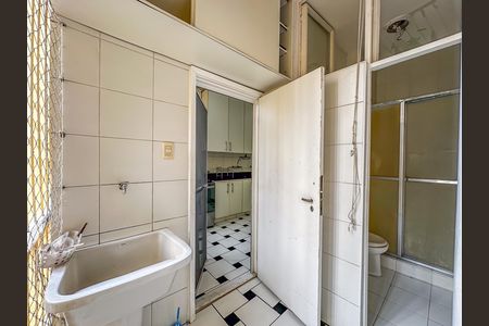 Apartamento para alugar com 348m², 5 quartos e 1 vaga