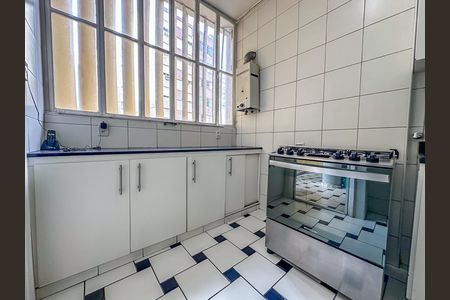 Apartamento para alugar com 348m², 5 quartos e 1 vaga