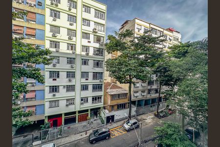 Apartamento para alugar com 348m², 5 quartos e 1 vaga