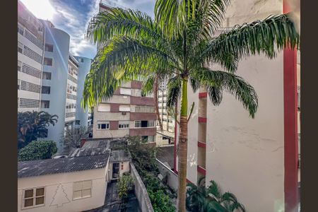 Apartamento para alugar com 348m², 5 quartos e 1 vaga