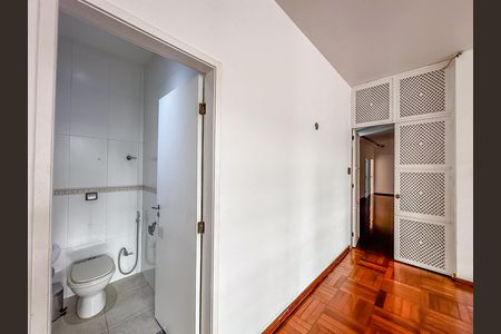 Apartamento para alugar com 348m², 5 quartos e 1 vaga