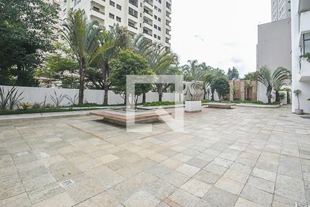 Apartamento à venda com 230m², 3 quartos e 3 vagas Apartamento à venda com 230m², 3 quartos e 3 vagasÁrea comum