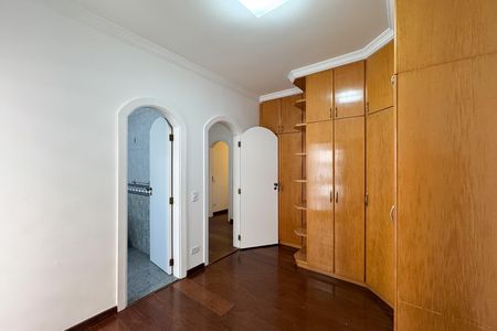 Apartamento à venda com 230m², 3 quartos e 3 vagas Apartamento à venda com 230m², 3 quartos e 3 vagasSuíte 1