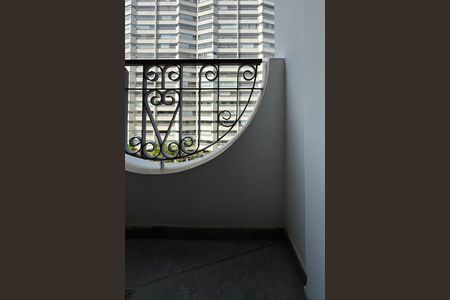 Apartamento à venda com 230m², 3 quartos e 3 vagas Apartamento à venda com 230m², 3 quartos e 3 vagasSacada - Suíte 2