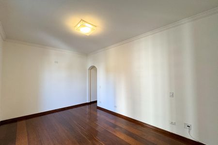 Apartamento à venda com 230m², 3 quartos e 3 vagas Apartamento à venda com 230m², 3 quartos e 3 vagasSuíte 3