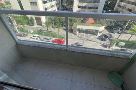 Apartamento para alugar com 48m², 2 quartos e 1 vaga Apartamento para alugar com 48m², 2 quartos e 1 vagaVaranda