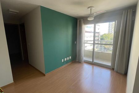 Apartamento para alugar com 48m², 2 quartos e 1 vaga Apartamento para alugar com 48m², 2 quartos e 1 vagaSala