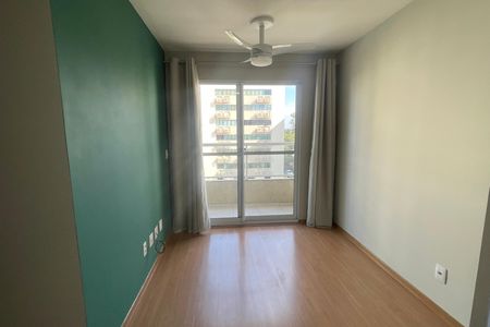 Apartamento para alugar com 48m², 2 quartos e 1 vaga Apartamento para alugar com 48m², 2 quartos e 1 vagaSala