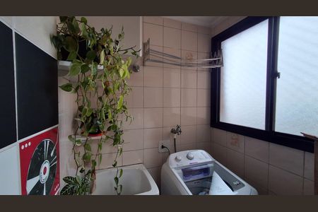 Apartamento à venda com 60m², 2 quartos e 1 vaga Apartamento à venda com 60m², 2 quartos e 1 vagaÁrea de Serviço