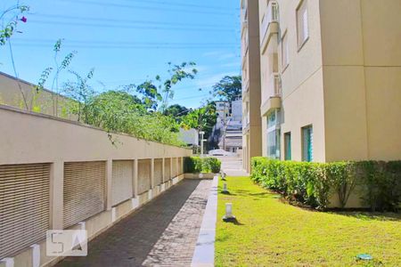 Apartamento à venda com 61m², 3 quartos e 1 vaga Apartamento à venda com 61m², 3 quartos e 1 vagaÁrea comum