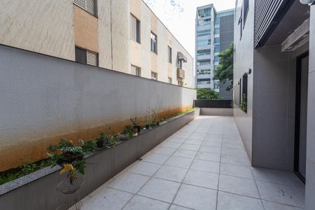 Apartamento para alugar com 172m², 2 quartos e 2 vagasÁrea Privativa 2