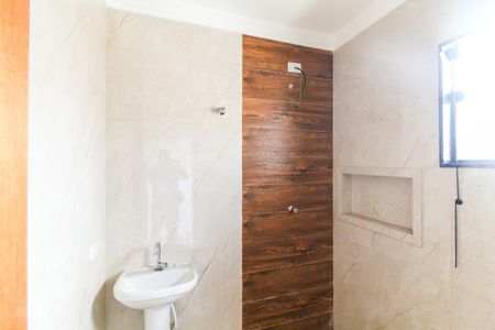 Casa à venda com 116m², 3 quartos e 2 vagasBanheiro da Suíte