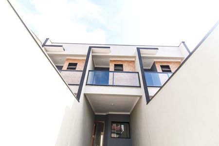 Casa à venda com 116m², 3 quartos e 2 vagasGaragem/Quintal