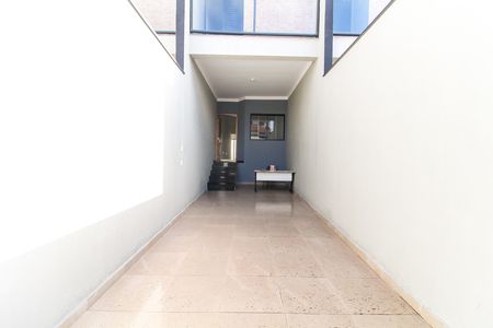 Casa à venda com 116m², 3 quartos e 2 vagasGaragem/Quintal