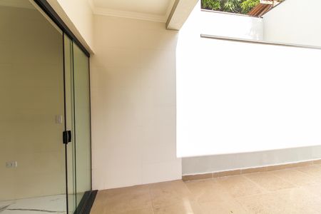 Casa à venda com 116m², 3 quartos e 2 vagasÁrea de Serviço e Quintal