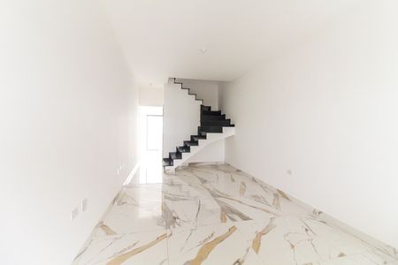 Sala de casa à venda com 3 quartos, 116m² em Cidade Líder, São Paulo