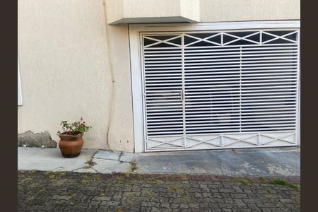 Casa de condomínio à venda com 110m², 3 quartos e 2 vagasFachada