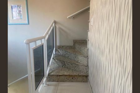 Casa de condomínio à venda com 110m², 3 quartos e 2 vagasÁrea externa