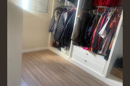 Quarto de casa de condomínio à venda com 3 quartos, 110m² em Chácara Seis de Outubro, São Paulo