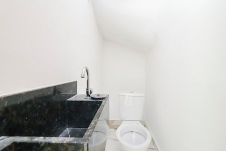Casa à venda com 116m², 3 quartos e 2 vagasLavabo