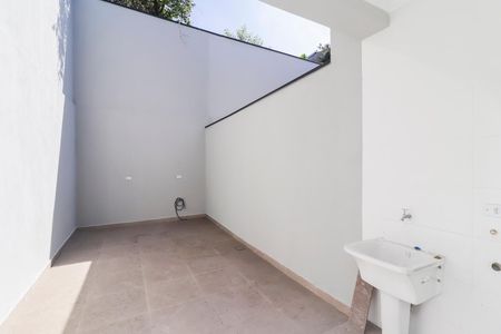 Casa à venda com 116m², 3 quartos e 2 vagasÁrea de Serviço / Quintal