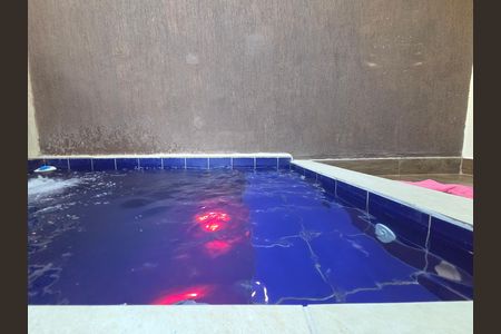 Casa de condomínio para alugar com 84m², 3 quartos e 1 vaga Casa de condomínio para alugar com 84m², 3 quartos e 1 vagaÁrea comum - Piscina