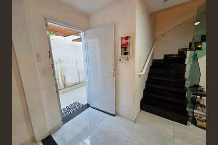 Casa de condomínio para alugar com 84m², 3 quartos e 1 vaga Casa de condomínio para alugar com 84m², 3 quartos e 1 vagaCozinha