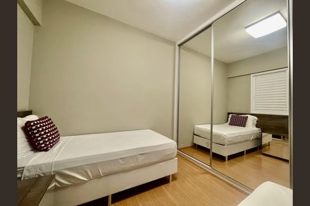 Apartamento à venda com 92m², 3 quartos e 2 vagas Apartamento à venda com 92m², 3 quartos e 2 vagasQuarto