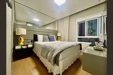 Apartamento à venda com 92m², 3 quartos e 2 vagas Apartamento à venda com 92m², 3 quartos e 2 vagasQuarto
