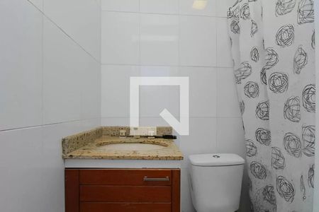 Apartamento à venda com 93m², 2 quartos e 1 vaga Apartamento à venda com 93m², 2 quartos e 1 vagaBanheiro