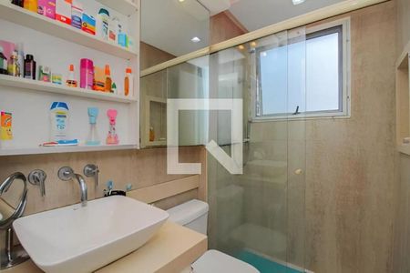 Apartamento à venda com 93m², 2 quartos e 1 vaga Apartamento à venda com 93m², 2 quartos e 1 vagaBanheiro