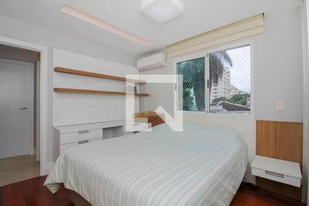 Apartamento à venda com 93m², 2 quartos e 1 vaga Apartamento à venda com 93m², 2 quartos e 1 vagaQuarto