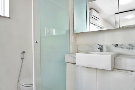 Studio para alugar com 42m², 1 quarto e 1 vaga Studio para alugar com 42m², 1 quarto e 1 vagaSuíte