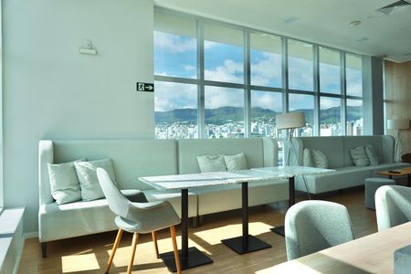 Studio para alugar com 42m², 1 quarto e 1 vaga Studio para alugar com 42m², 1 quarto e 1 vagaÁrea comum - Salão de festas 1