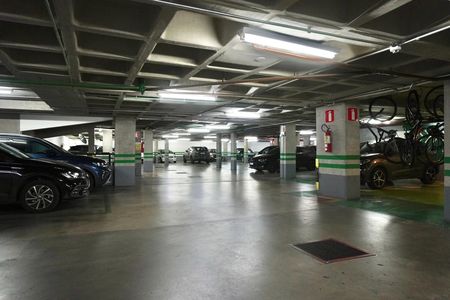 Studio para alugar com 42m², 1 quarto e 1 vaga Studio para alugar com 42m², 1 quarto e 1 vagaGaragem