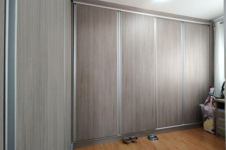 Apartamento à venda com 55m², 2 quartos e 1 vagaQuarto 1 - Armários