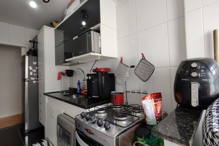 Apartamento à venda com 55m², 2 quartos e 1 vagaCozinha - Armários