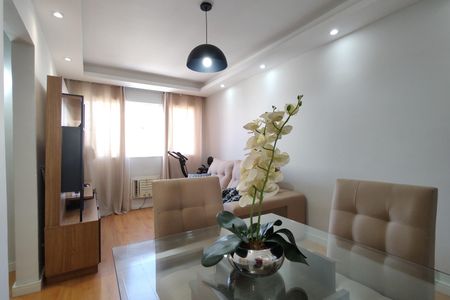 Apartamento à venda com 55m², 2 quartos e 1 vagaSala