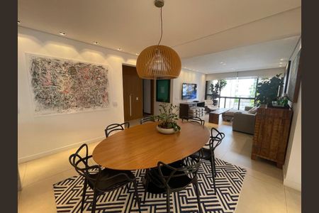 Foto 12 de apartamento à venda com 3 quartos, 220m² em Indianópolis, São Paulo
