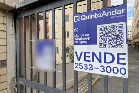 Apartamento para alugar com 58m², 2 quartos e 1 vaga Apartamento para alugar com 58m², 2 quartos e 1 vagaPlaca AAIU-493
