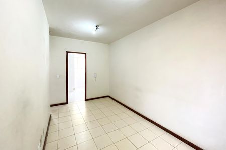 Apartamento para alugar com 58m², 2 quartos e 1 vaga Apartamento para alugar com 58m², 2 quartos e 1 vagaSala