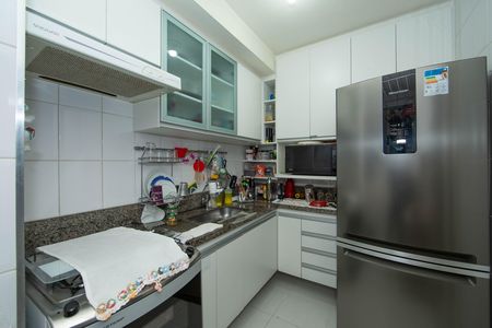 Apartamento à venda com 120m², 4 quartos e 2 vagasCOZINHA