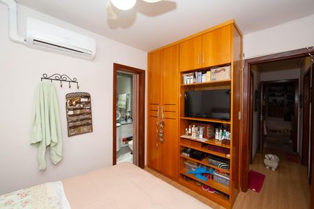 Apartamento à venda com 120m², 4 quartos e 2 vagasQUARTO1