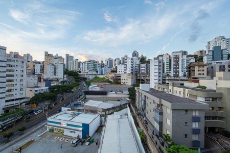 Apartamento à venda com 120m², 4 quartos e 2 vagasVISTA