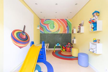 Apartamento para alugar com 50m², 2 quartos e 1 vaga Apartamento para alugar com 50m², 2 quartos e 1 vagaÁrea comum - Brinquedoteca