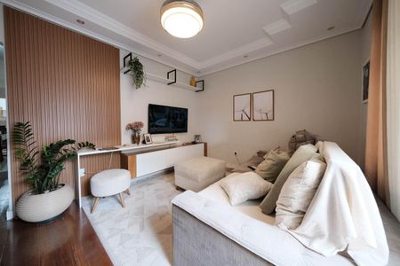 Sala de casa à venda com 5 quartos, 240m² em Parque Cisper, São Paulo